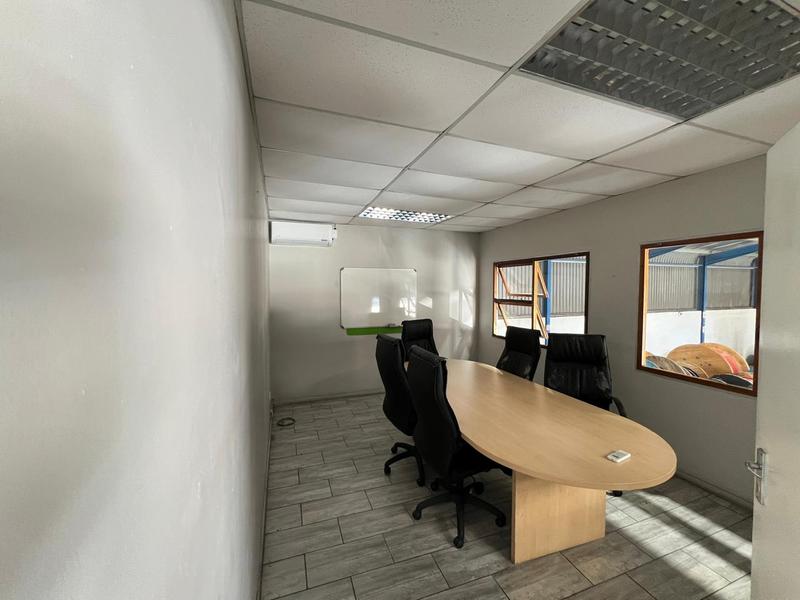 To Let Commercial Property for Rent in Neave Industrial Eastern Cape